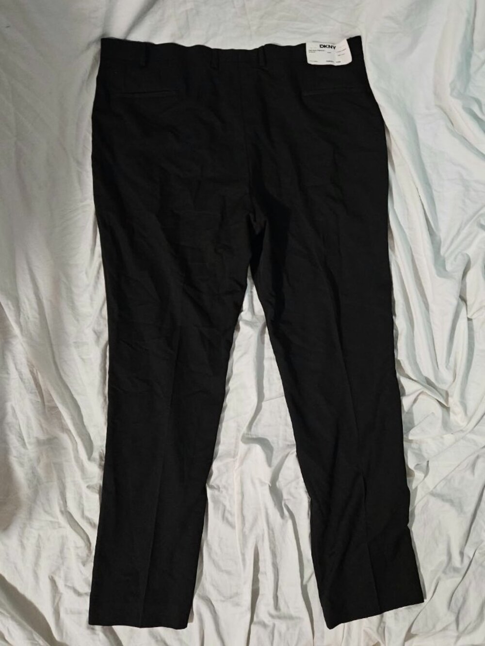DKNY Duran Mens Dress Pants Black Modern Fit Suit Slacks Trousers 42W NWT 42x32